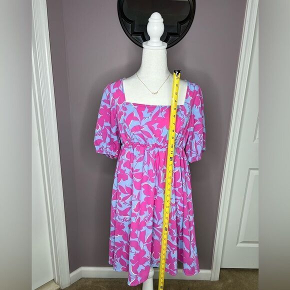 Meet me in Santorini dress - Picture 3 of 4